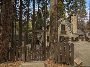 146 John Muir Rd, Lake Arrowhead, CA 92352