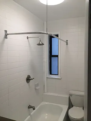 Rented by David Zar, LREB | media 4