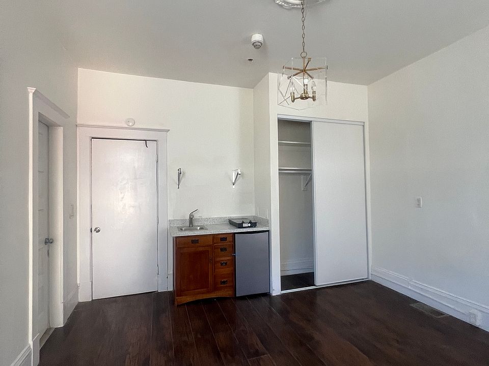 1st image of 404 N 5th St #3