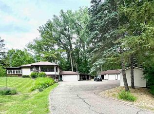 24230 3rd Ave, Mankato, MN 56001