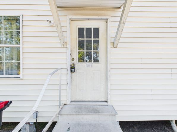 111 Sternberg Dr