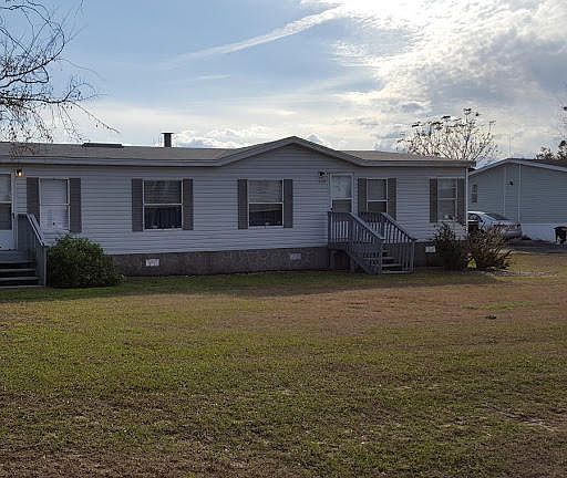 2nd image of 6218 SE 142nd Ln
