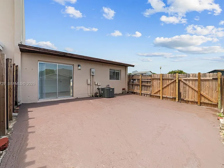 19528 NW 55th Circle Pl #19528 — Photo 16