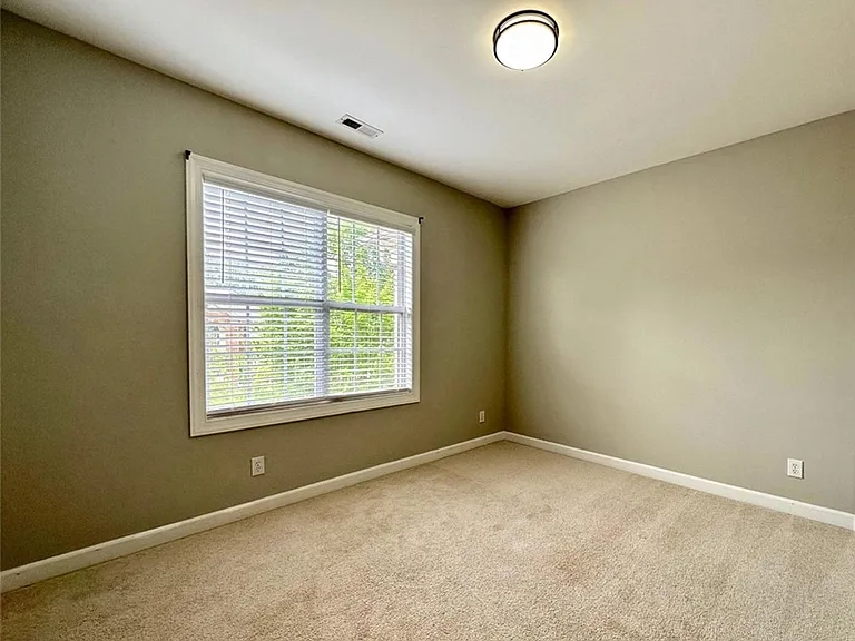 11531 McGinns Trace Ct — Photo 19