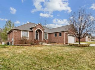 54361 Pine St, New Baltimore, MI