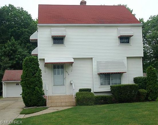 1st image of 4316 W 217th St