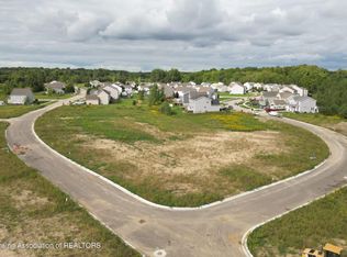 15250 Nottingham Fields Pkwy, Lansing, MI 48906