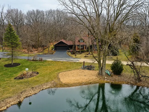 18238 W Gages Lake Rd, Grayslake, IL 60030