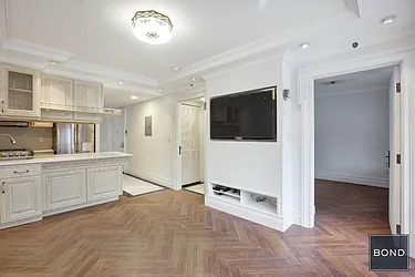 Rented by Bond New York