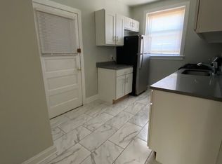 732 Reba Pl #C2, Evanston, IL 60202