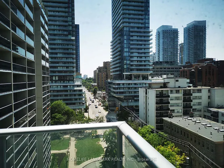 195 Redpath Ave #810 — Photo 4