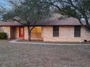 8132 Alternate 90, Seguin, TX 78155