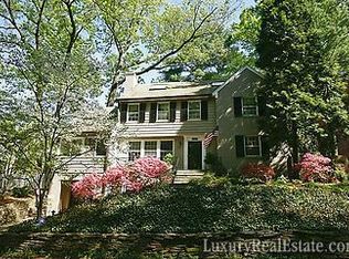 2367 49th St NW, Washington, DC 20007