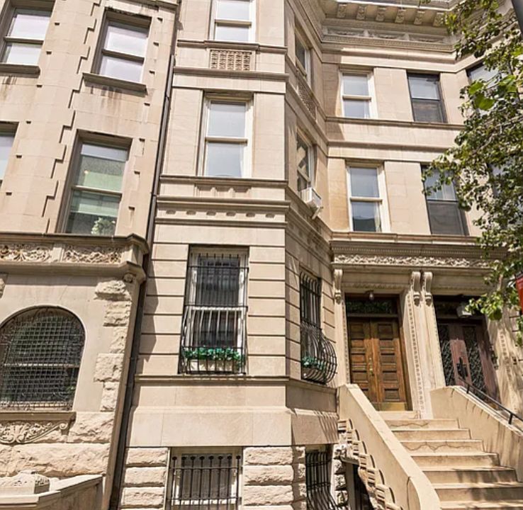 Building Photo 4