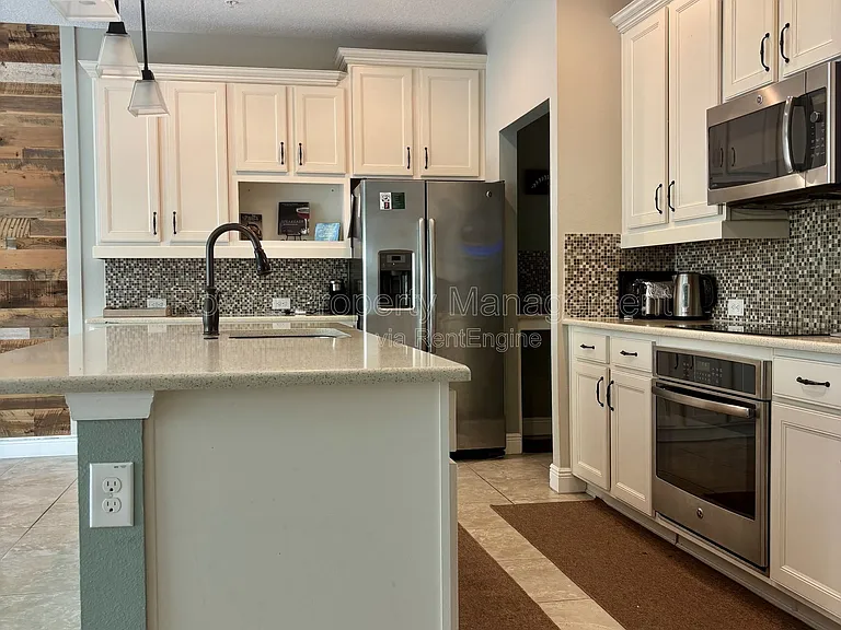 1114 Palma Verde Pl — Photo 3