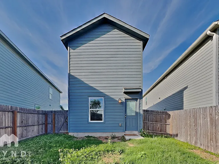 4220 Thalweg Way — Photo 16