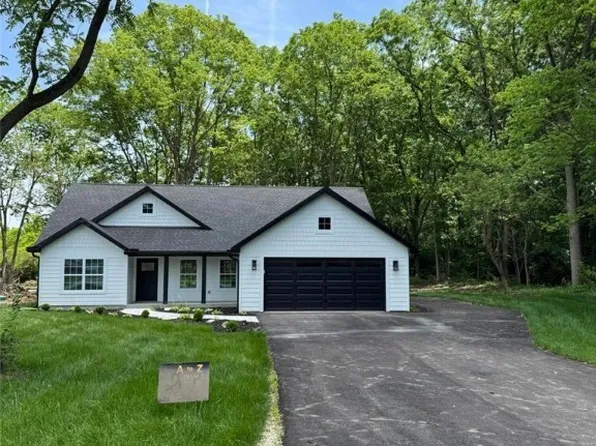 6675 Bethelville Dr, New Carlisle, OH 45344