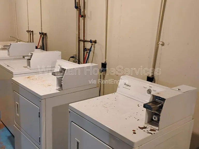 218 Charleston Blvd #5 — Photo 7