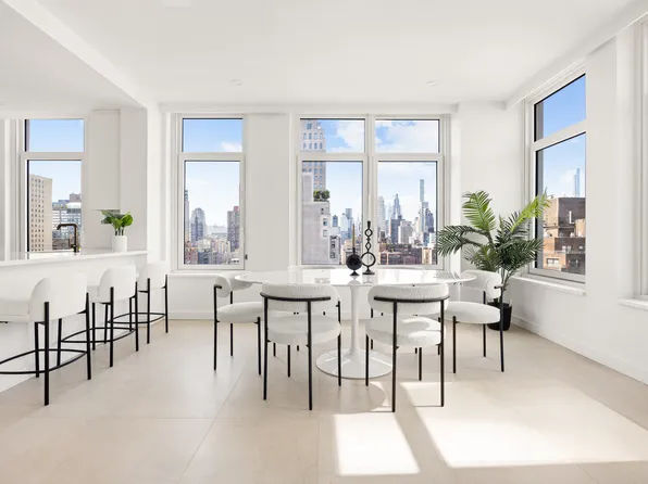 300 East 83rd Street PH19A image 3 of 23