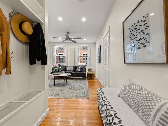 5th image of 37 Grove St APT 2