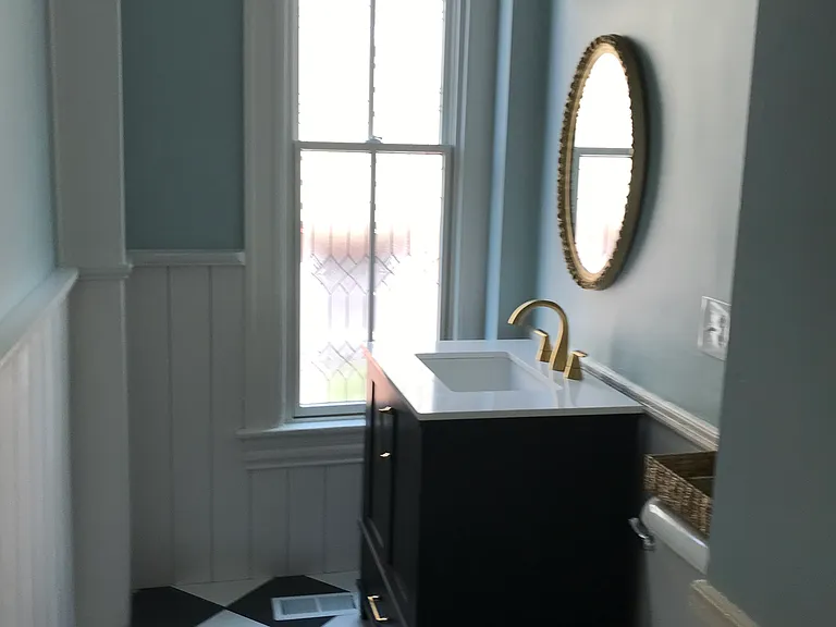 216 Glasgow St — Photo 7
