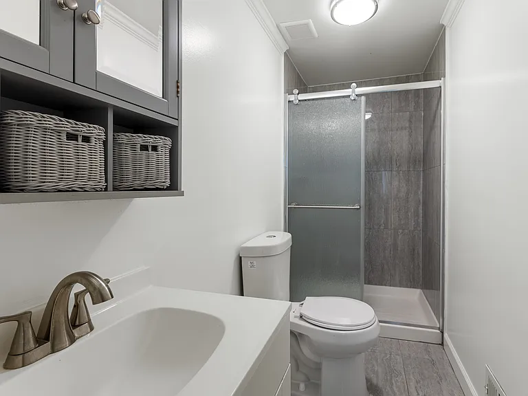 2231 Sanibel Dr — Photo 4