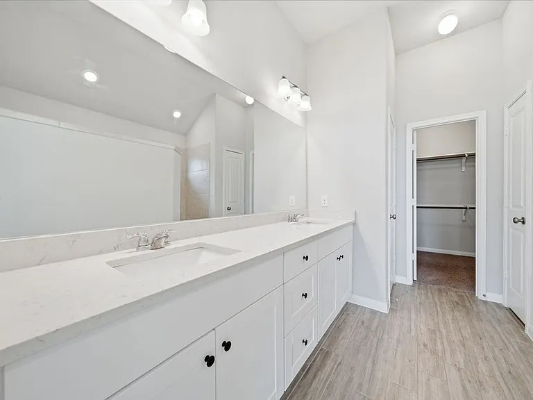 12071 Pitcher Rd — Photo 23