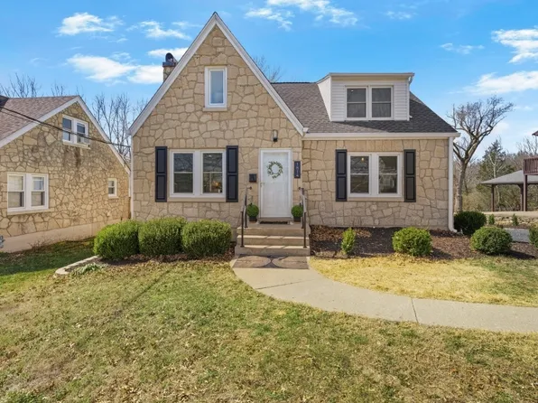 1814 Green Berry Rd, Jefferson City, MO 65101