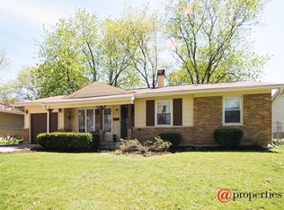 293 Tower Ln, Elk Grove Village, IL 60007