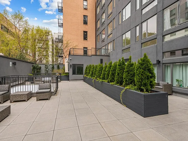 306 W 142nd St #2A — Photo 6