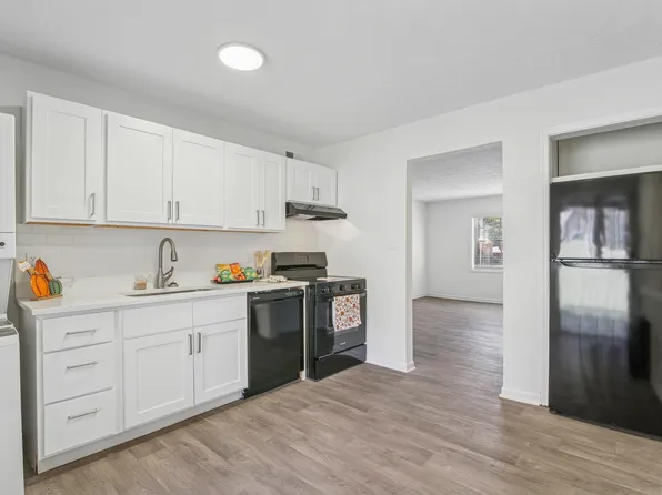 Rivers Edge Apartments