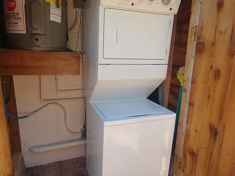 Laundry Room Cabinet