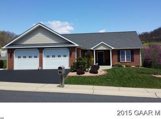 12 Oak View Dr, Staunton, VA