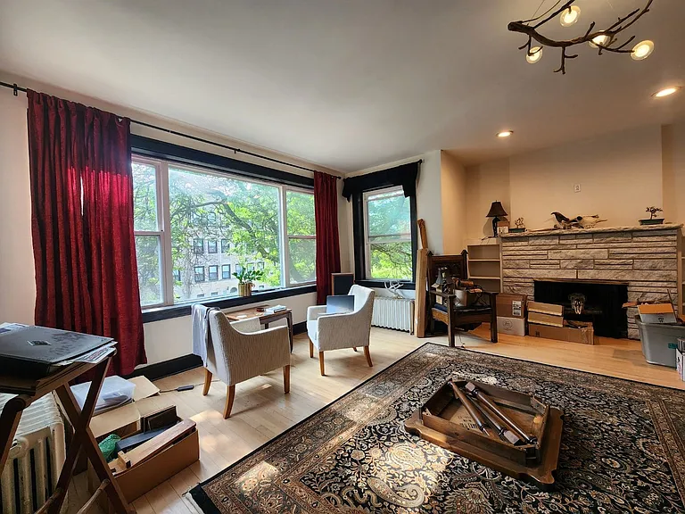 6107 N Washtenaw Ave #2W — Photo 9
