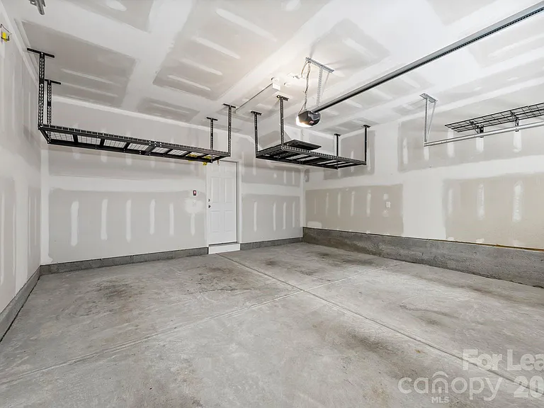 236 Judson Ave — Photo 8