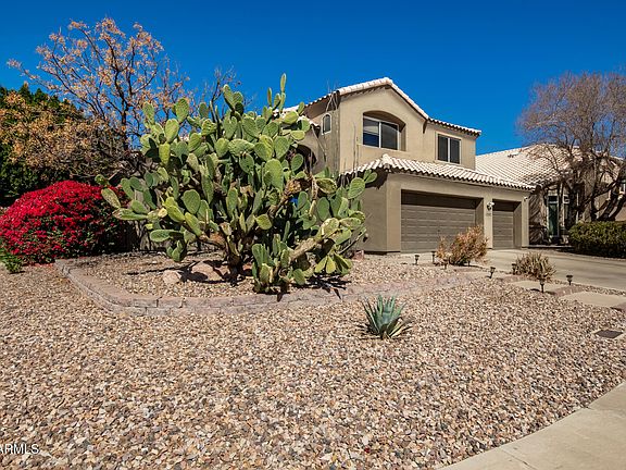 3rd image of 1202 E DESERT BROOM Way