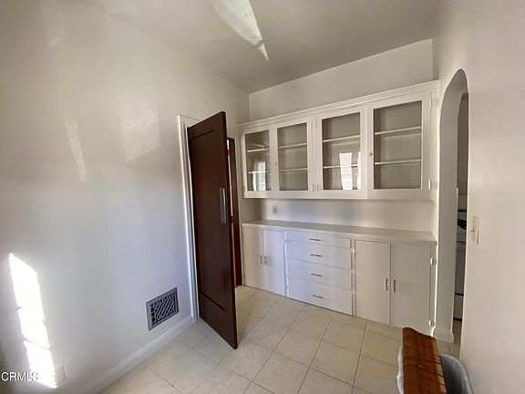 5th image of 1536 E Del Mar Blvd