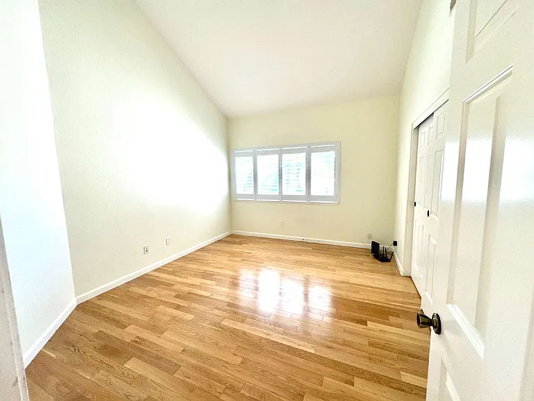 3281 Falerno Way — Photo 44