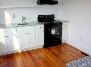960 State Route 173, Bloomsbury, NJ