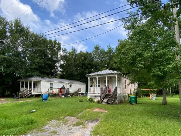 2529 N 12th St #A/b, Ocean Springs, MS 39564