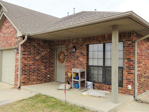 2nd image of 642 Welston Cir #644