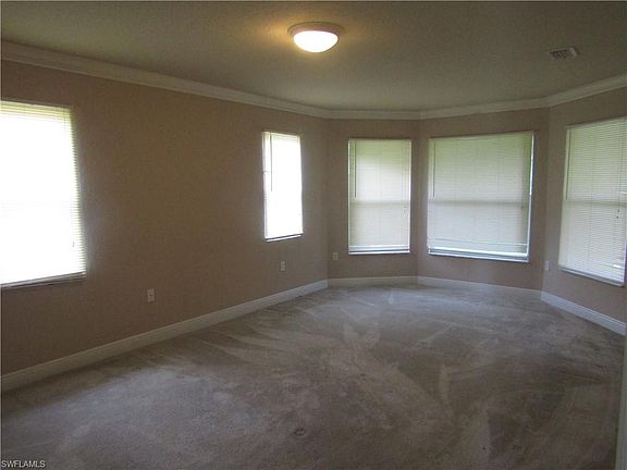 4th image of 4407 SW 19th Pl