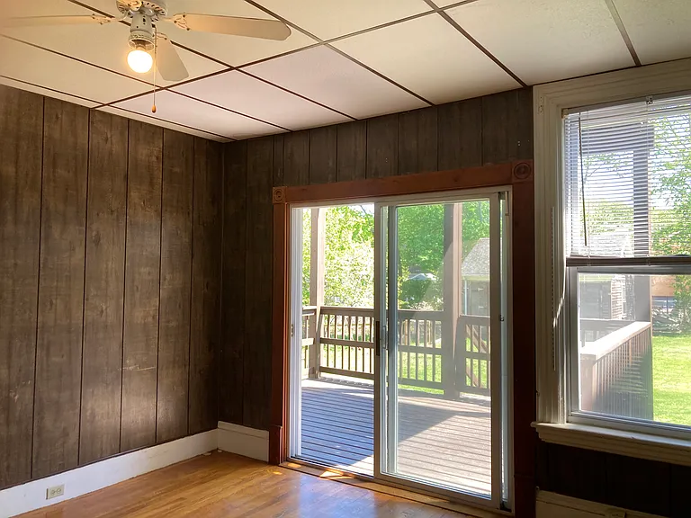 75 Dean Ave — Photo 18