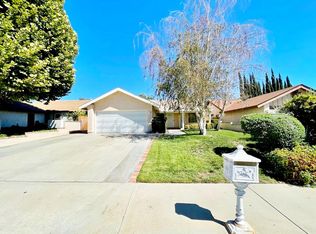 27628 Cherry Creek Dr, Santa Clarita, CA 91354