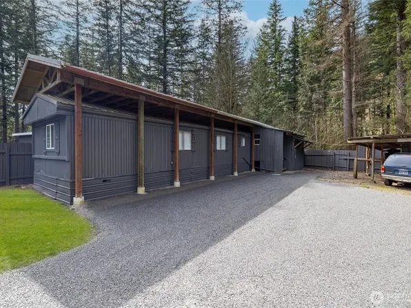 8524 Juniper Place, Maple Falls, WA 98266