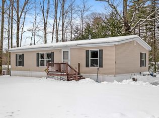 2 Deer Ln, Belmont, NH 03220