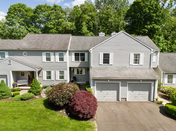 84 Quarry Village Road #84, Cheshire, CT 06410