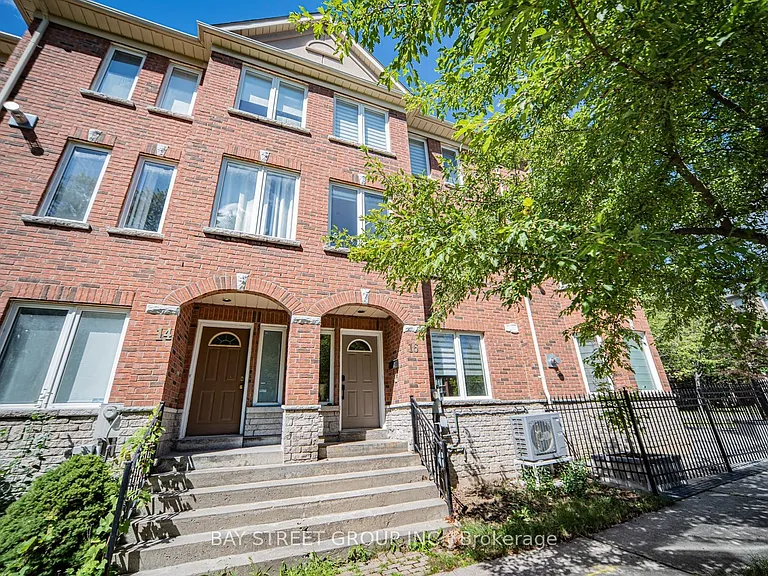 16 Dahlia Rd — Photo 1
