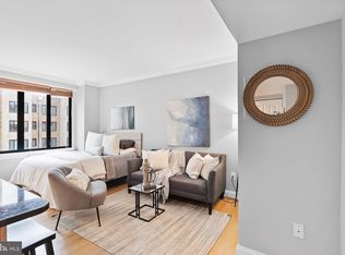 Chastleton, Washington, DC 20009