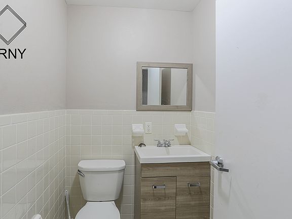 5th image of 397 Saratoga Ave #1C
